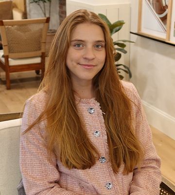 Emma Tucker headshot