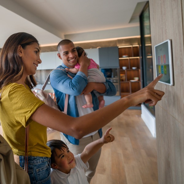 How PropertyHow Property Managers Can Increase Safety and Security for Multifamily Communities-id1338106327.jpg skills on-demand image